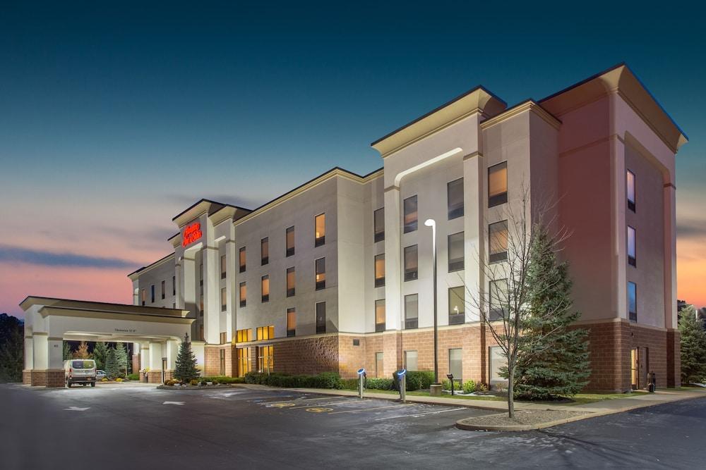 Hampton Inn & Suites Albany-Airport Latham Exterior photo
